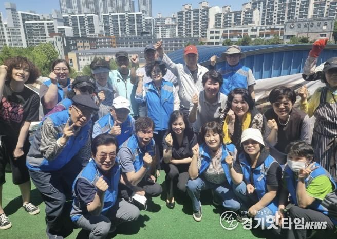 고양시 일산1동 주민자치회, 나눔을 위한 '독마을 전통 장 가르기 행사' 개최