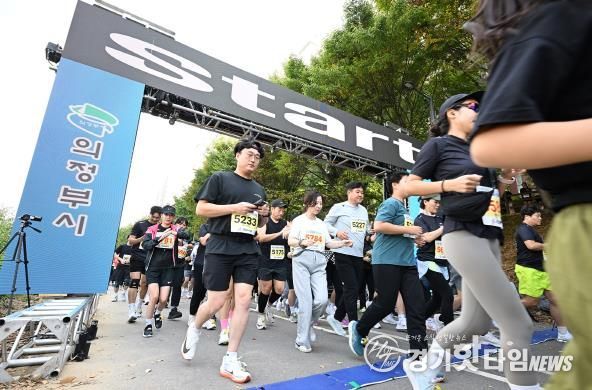 10월 25일 부용천과 중랑천 일원에서 열린 ‘2025 의정부시 하천마라톤 전국대회’ 모습