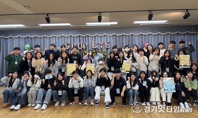 청소년이 만든 다채로운 2025년, ‘와락의 팔레트’에 우리의 한 해를 담다