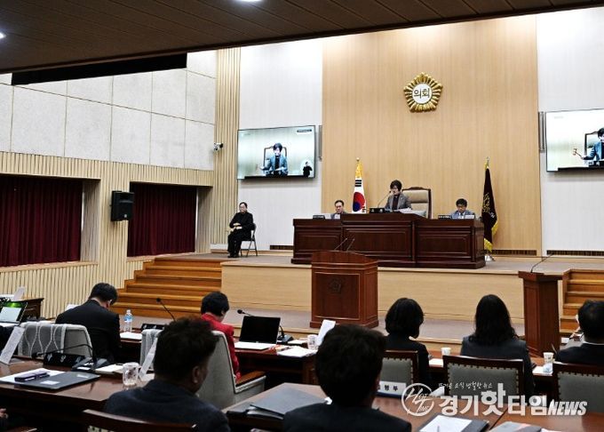 연천군의회, 제300회 임시회 개회
